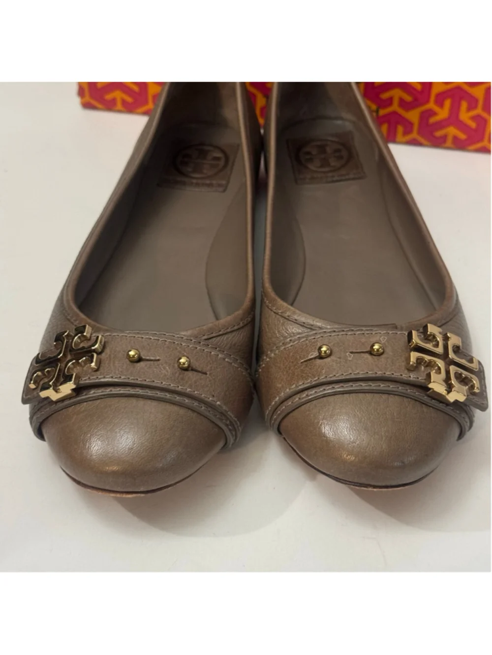 Tory Burch Reva Metallic Taupe Leather Logo Ballet Flats Gold Hardware 9.5M